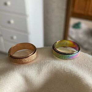 2 Anxiety Rings